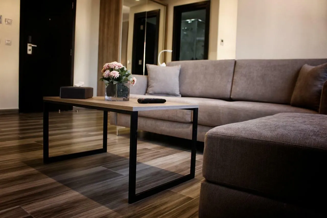 Oaks Beirut Hotel 4*,