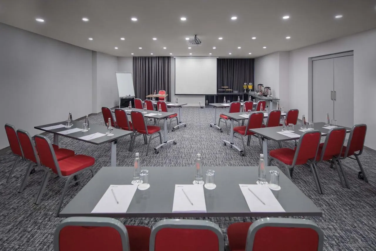Oaks Beirut Hotel