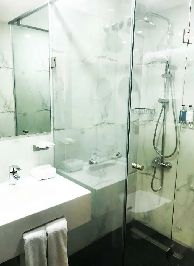 Oaks Beirut Hotel